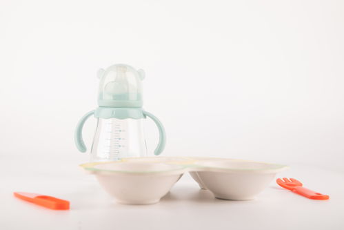 清新可爱儿童餐具母婴用品摄影图 st摄影